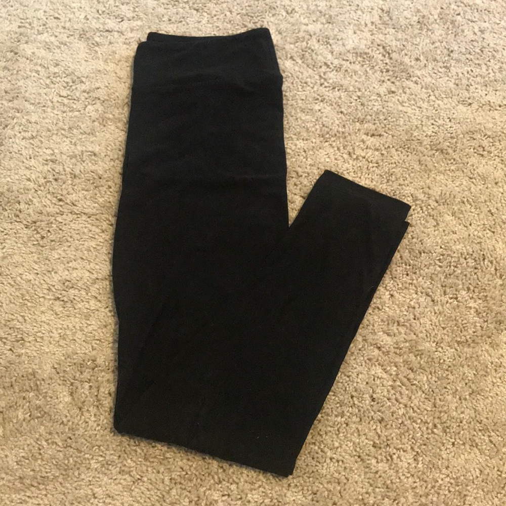 LuLaRoe Black One Size OS Leggings